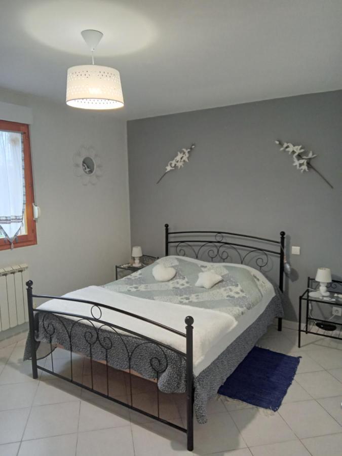 Bed and Breakfast La Salicorne à Pendé Extérieur photo